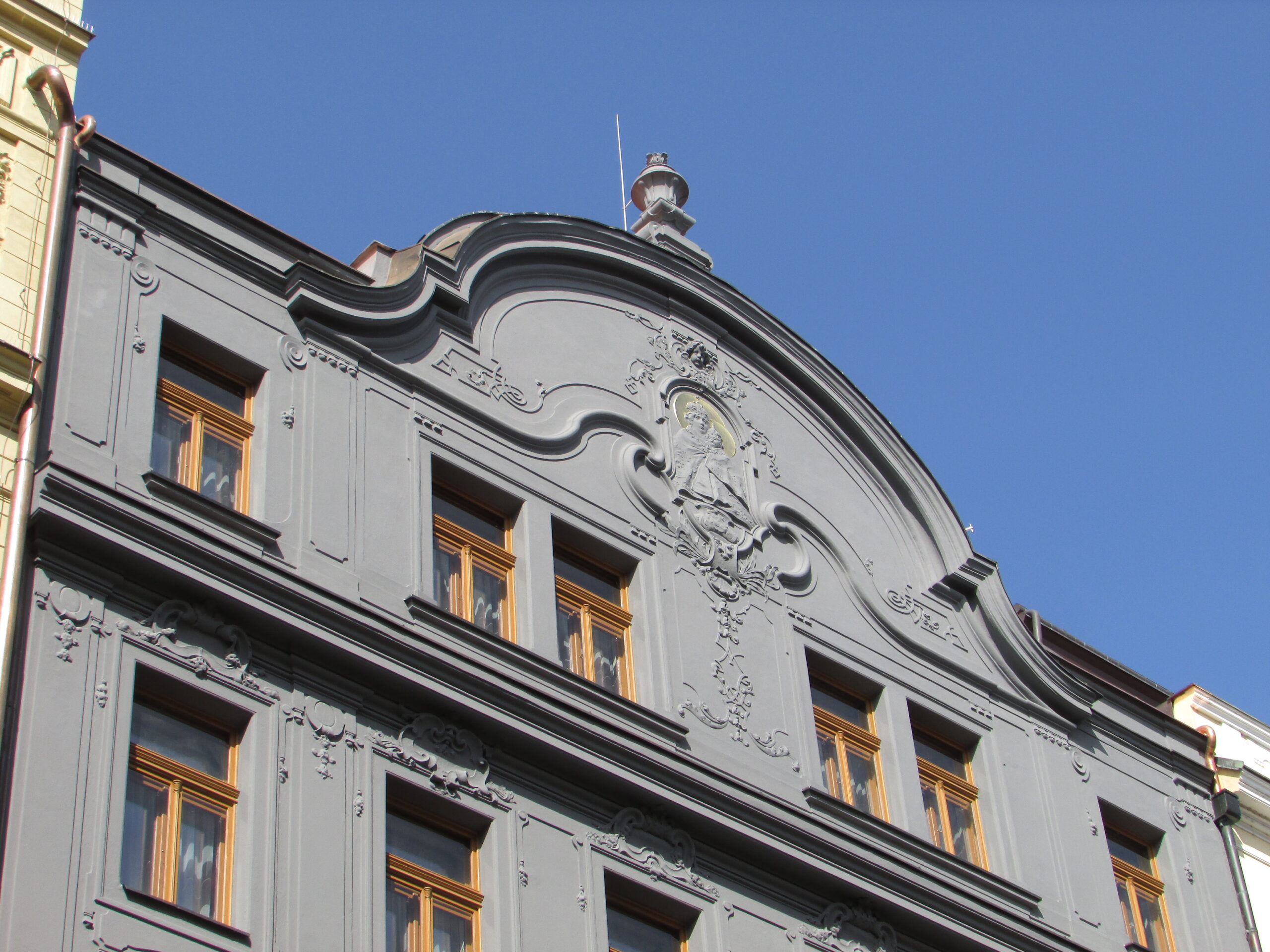 Dlouhá 17, Prague
